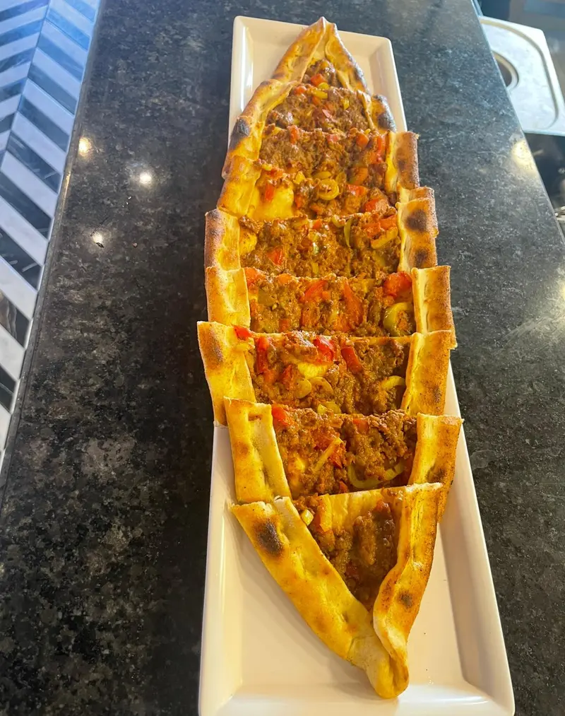 Kıymalı Pide
